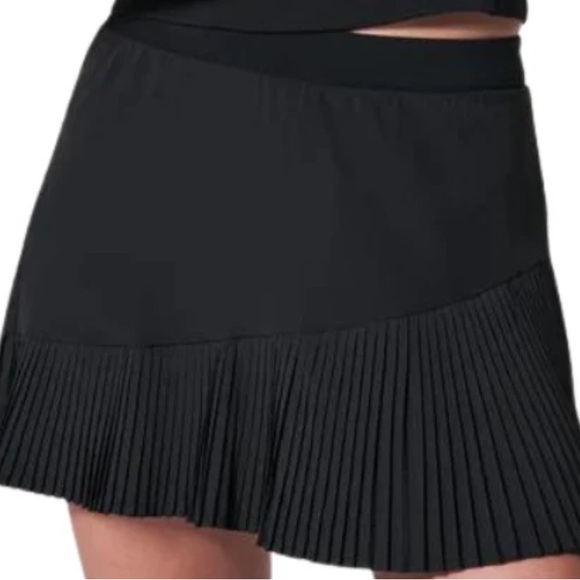 SPANX Yes Pleats Skort - Picture 1 of 3